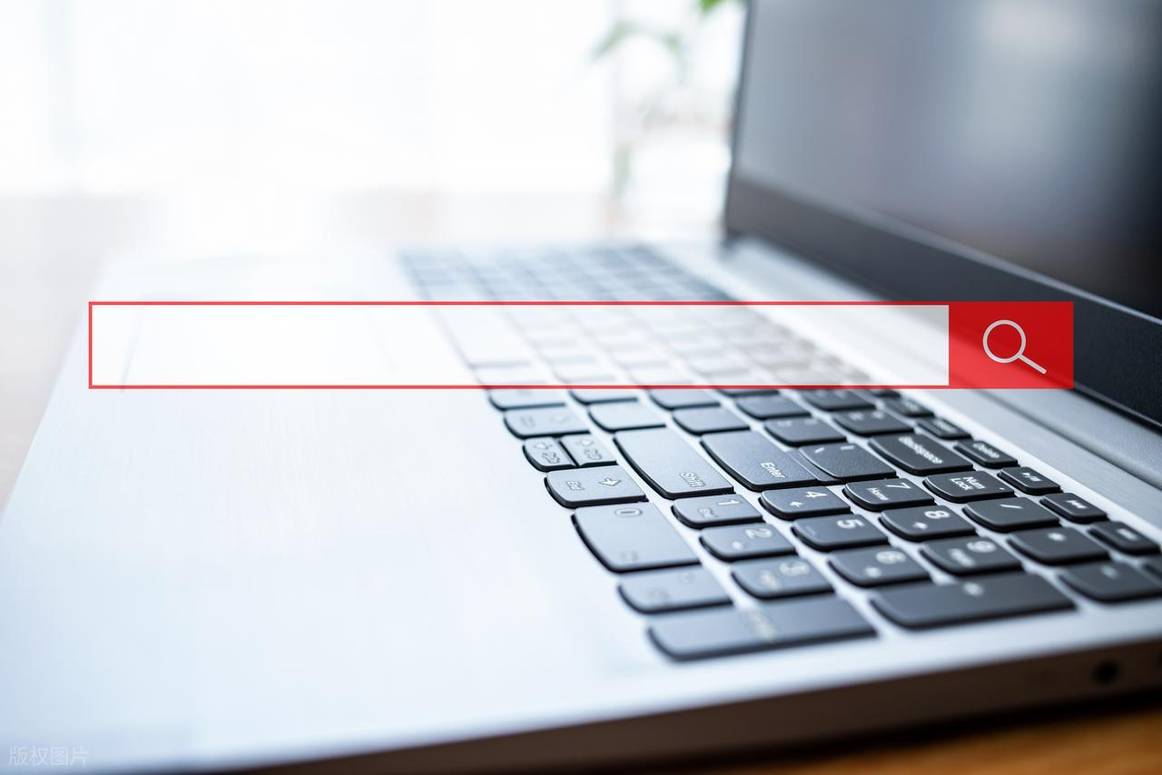 Discover how to optimize your competitive intelligence collection with a structured keyword strategy. Learn five keyword templates—covering strategy, products, technology, talent, and channels—and practical methods to iterate keywords for accurate, actionable business insights.