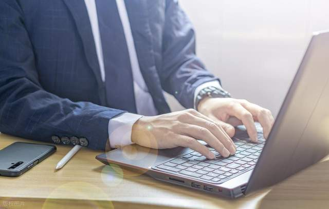 In today’s competitive business landscape, effective business intelligence is essential for strategic success. Yet many companies struggle with implementation due to poor data quality and outdated tools. This article explores how optimizing data reliability and leveraging integrated platforms with AI-powered iteration—such as those offered by InsightEmpower—can help businesses streamline intelligence gathering, reduce noise, and gain a strategic edge.