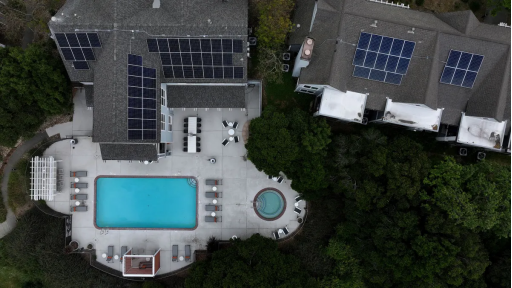 Today’s energy storage intelligence roundup covers major global developments: GoodWe recognized as a national manufacturing champion in China, Envision Energy wins a 1.36GWh project in the UK, Huawei launches a smart energy ecosystem in Vietnam, and the U.S. sees a surge in Sunrun’s virtual power plant participation. Plus, China’s first national safety standard for energy storage plants is set to take effect in 2026.