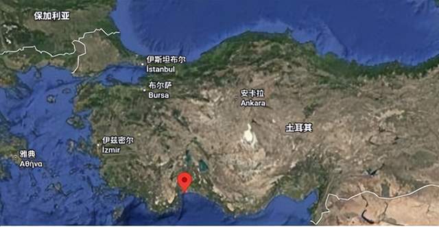 本文总结了电力设备行业的一些重要情报：包括新建风电项目、汽轮机组顺利发运、清洁能源装备制造公司的战略合作、火焰锅炉满发稳供等。另外还涉及到金风科技助力土耳其首个“风+储”一体化项目、南方电网的高额投资计划、四川省钒储能等重点领域的发展等。上海市发布了碳市场改革方案，支持绿色燃料应用。同时介绍了一些前沿技术，如火电厂熔盐储能系统和汽轮机组旁路系统控制系统。