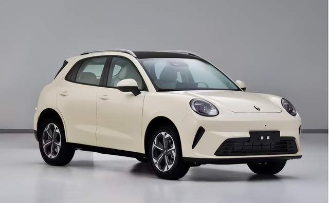 2月9日，长安旗下引力与深蓝汽车进行了管理层换岗调整；美国新车市场两极分化，购车者面临更大压力；英国注册的美式全尺寸皮卡数量增长92%，环保组织呼吁加强监管；加拿大计划与中国合资生产电动汽车；比亚迪大唐纯电SUV车长5302mm，可选双电机版本；长城欧拉5混动版/燃油版完成申报；中央一号文件支持新能源汽车下乡；八部门发布安全指引推进汽车数据跨境流动。