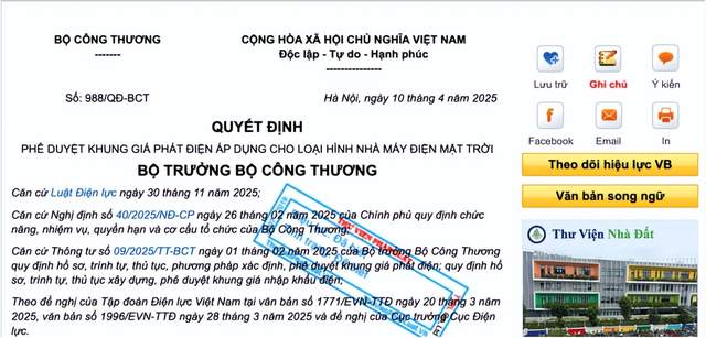本文总结了10月16日储能行业海内外情报汇总的重要内容。首先,阳光电源将参与新西兰最大太阳能项目陶黑农场建设,提供核心设备并调试。其次,Enphase Energy在欧洲扩大对虚拟电厂的支持,以优化欧洲能源分配与消费体系。此外,沃尔沃推出商业与工业市场电池储能系统,科陆电子新一代集装箱式储能系统已大规模发货,富士康全新储能品牌富储科能即将发布新品。政策导向方面,越南政府出台政策支持储能发展,而美国计划对中国储能电池加征高额关税。同时,中国电建集团和株洲格新电气科技发布了安全型光伏逆变器和光伏储能PCS一体机。总体来看,储能行业正处于全球发展的关键时期,技术创新与政策支持将成为行业发展的重要动力。