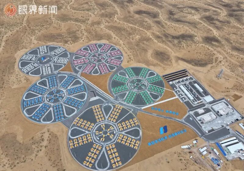 7月16日储能行业呈现三大结构性转变。PCS领域受上游元器件成本上涨及海外需求爆发推动,头部厂商宣布涨价10%-30%,均价上行且降价空间收窄。澳洲户储市场方面,固德威跟进降价约20%应对价格战,Fox ESS以33.5%份额领跑。全球大储项目密集落地:阳光电源获必和必拓委托在智利建设近1GWh储能项目;新疆华电投运全国最大单体独立储能电站;Giga Storage为比利时2.8GWh项目获4.5亿欧元融资;云能魔方与德国投资商达成600MWh合作;非洲开发银行支持埃及太阳能配套储能;AmpereHour Energy在印度启用5GWh电池工厂。行业标准加速完善,推动高质量发展。