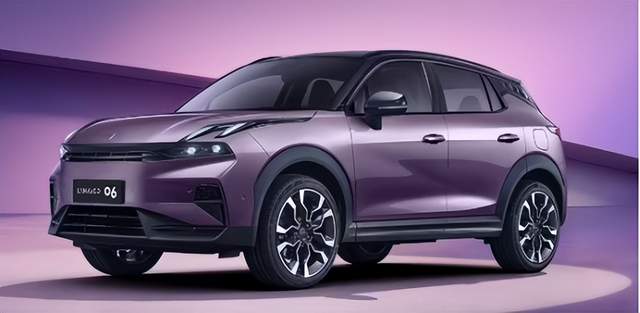 3月9日，汽车行业情报显示，极氪品牌在德国完成首批用户交付，交付车型为极氪7X，并计划进一步拓展至法国市场，目前已布局欧洲十多个国家。与此同时，印度汽车制造商因中东紧张局势推迟向中东和北非地区发货，以规避高额运费和战争风险保险费。长城欧拉品牌宣布战略转型，升级为“全球时尚精品汽车品牌”，聚焦全球化、时尚化和年轻化方向。一汽-大众宣布全新速腾S和新款揽巡将于3月底上市，而领克06 Relive暮光紫新色车型也已正式发布，限时优惠价11.16万元起。政策方面，山东青岛推出2.5亿元汽车以旧换新补贴，新能源车最高可补1.2万元。此外，中国长安汽车董事长朱华荣建议加快自动驾驶立法，推动产业高质量发展。上游动态中，东升股份与中国汽车工程研究院合作共建汽车零部件测试实验室，提升研发与测试能力。