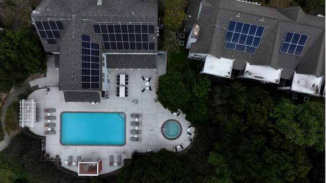 11月13日，储能行业资讯显示，固德威凭借户用储能逆变器荣获制造业单项冠军，推动“源网荷储智”平台战略，提升新能源消纳与电网稳定。远景能源再获英国Carrington大型储能项目订单，容量达1.36GWh。德国e-storage成功取得电池储能项目，预计两年内完成交付与调试。华为FusionSolar在越南推出集成光伏与储能的智慧能源生态系统，满足工商业及家庭用电需求。美国Sunrun虚拟电厂参与度增长400%，储能安装占住宅市场42%。Solinteg发布适用于商业工业的高效混合逆变器。中国发布首部储能电站安全国家标准，将于9月实施，强化火灾监测预警。爱尔兰和北爱尔兰将制定新计划，推动电池在能源交易市场全面参与，实现可再生能源目标。东旭科技和远东电池分别公开了提升储能安全性与逆变器匹配测试的新技术。