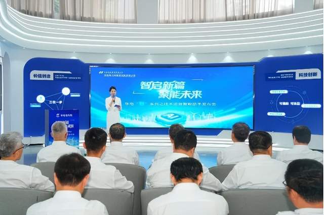本文总结了电力设备行业的最新情报,重点关注了2025年中国风电设备行业市场前景预测。预计到2025年,中国风电叶片市场规模将增长至644亿元,风电塔筒市场规模将达到727亿元,风电机组累计装机容量将超过60000万千瓦。此外,文章还提到了一些具体项目和企业动态,如冠华崇明分散式风电项目、南瑞继保新一代数智化PLC成功投运等。行业动态方面,国家标准启动编制,风电可靠性管理迈入新阶段。另外,还介绍了一些市场政策和前沿技术,如首个省级绿证绿电交易细则发布以及固废熔融炉余热锅炉发电系统等。