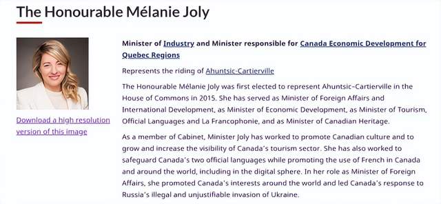 2月9日，长安旗下引力与深蓝汽车进行了管理层换岗调整；美国新车市场两极分化，购车者面临更大压力；英国注册的美式全尺寸皮卡数量增长92%，环保组织呼吁加强监管；加拿大计划与中国合资生产电动汽车；比亚迪大唐纯电SUV车长5302mm，可选双电机版本；长城欧拉5混动版/燃油版完成申报；中央一号文件支持新能源汽车下乡；八部门发布安全指引推进汽车数据跨境流动。